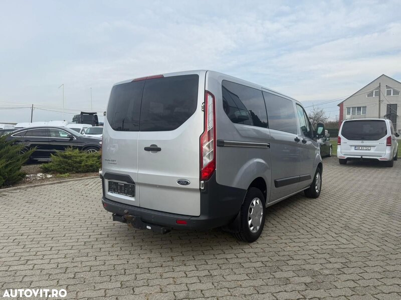Ford Tourneo Custom
